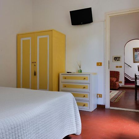 Hotel Club I Pini - Residenza D'Epoca In Versilia Lido di Camaiore Kültér fotó