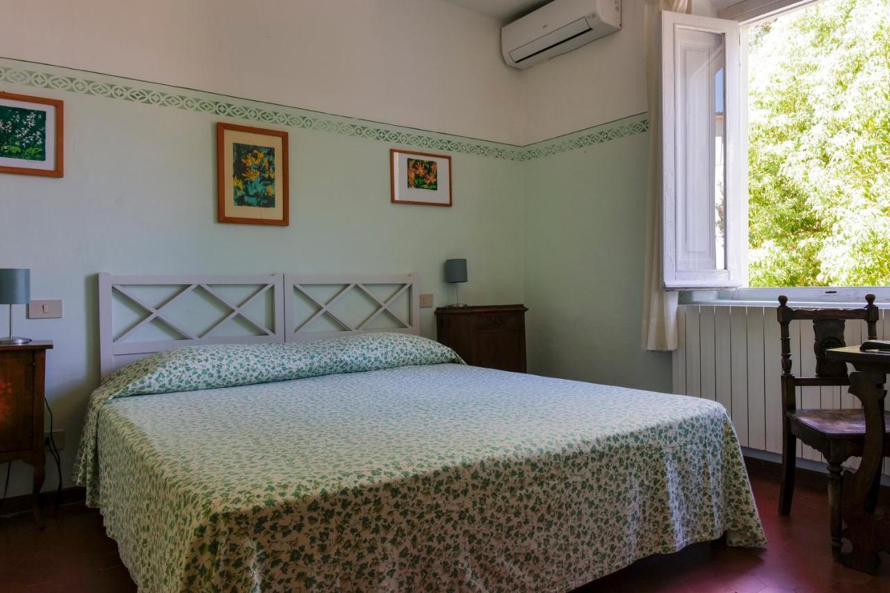 Hotel Club I Pini - Residenza D'Epoca In Versilia Lido di Camaiore Kültér fotó